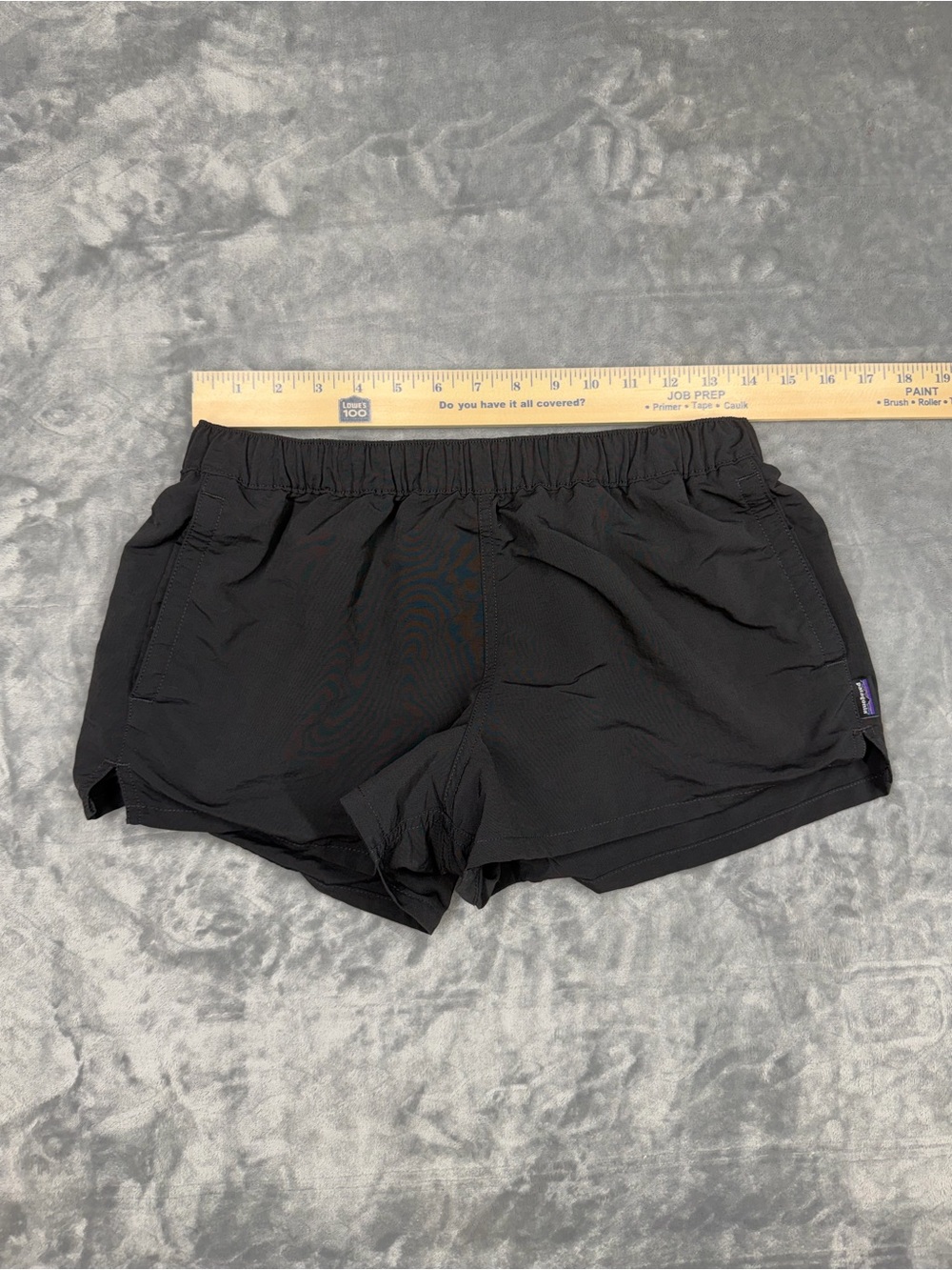 Patagonia Women's Black Barely Baggies 2.5 in Athletic Shorts with Elastic Waist - Picture 7 of 9